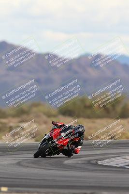 media/Nov-16-2025-Race Pace (Sun) [[8c5fa54630]]/Non Verified Riders (1st 20 Minutes)/5-Turn 15 (110pm)/